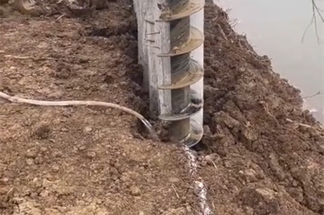 水泥樁廠(chǎng)家泓樺錦嘉 - 水泥樁施工的安全注意事項(xiàng)是什么？